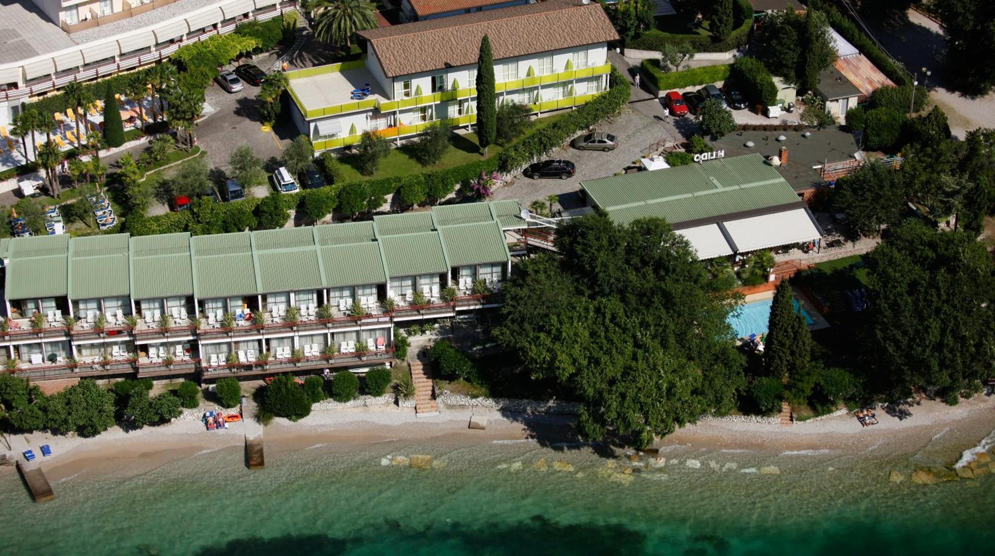 Hotel Lido Лімоне-суль-Гарда Екстер'єр фото